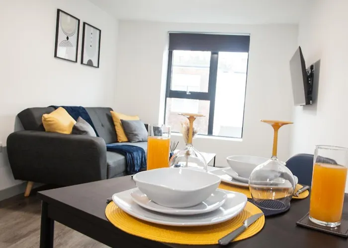 Liverpool Central Stylish Hideaway